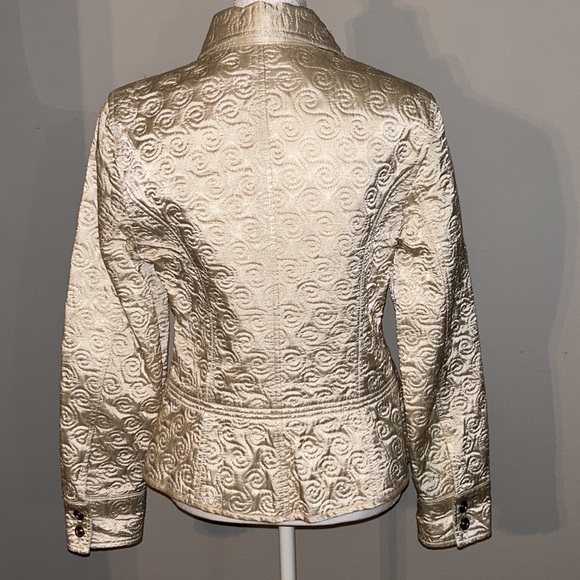 I.e. Gorgeous Cream Satin Swirl Blazer Size Small - Picture 6 of 9